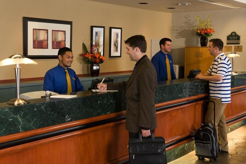 فندق سياتلفي  إكزكيوتف إن باي ذا سبيس نيدل المظهر الخارجي الصورة